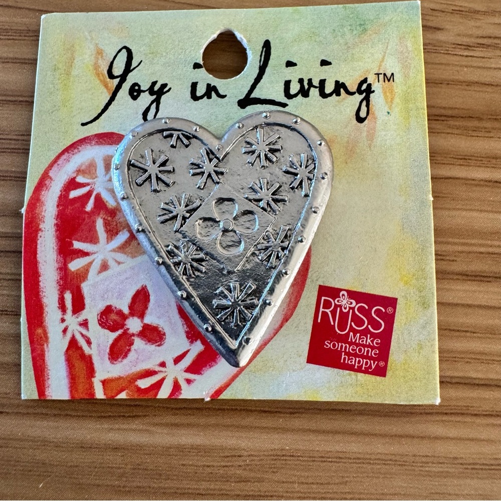 Russ Silver Pewter Pin - NWOT